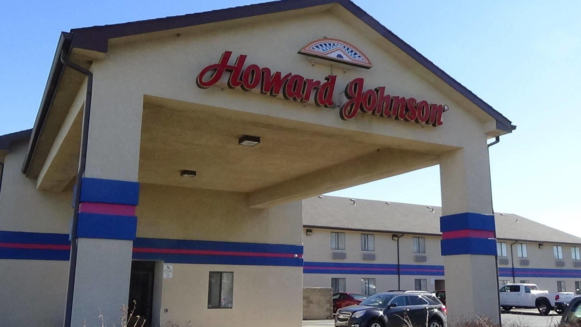 Howard Johnson By Wyndham Wichita Airport Buitenkant foto